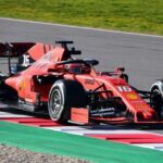 Leclerc-startar-från-pole-position-i-Bahrain-2022-i-en-ferrari