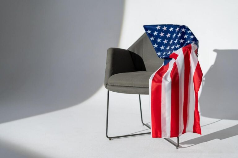 Ledig-stol-med-amerikansk-flagga