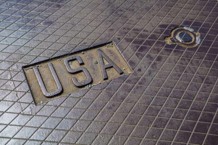 stenlaggning-med-texten-USA